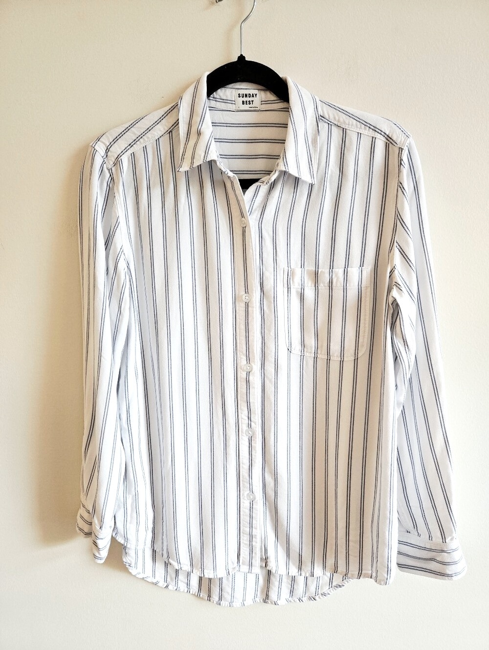 ARITZIA SUNDAY BEST | US S Striped Button Down Shirt | white blue